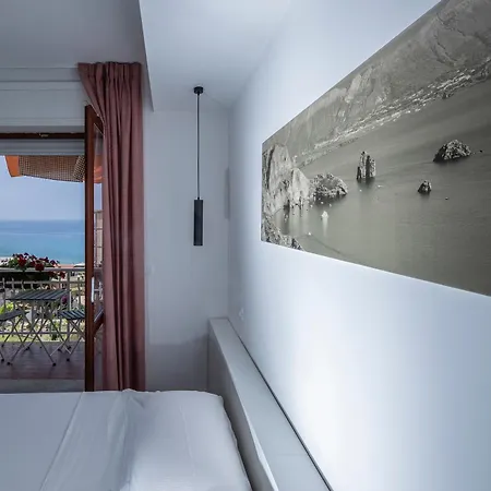 Alojamento de Acomodação e Pequeno-almoço Borgo A Mare 3*