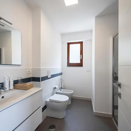 Alojamento de Acomodação e Pequeno-almoço Borgo A Mare