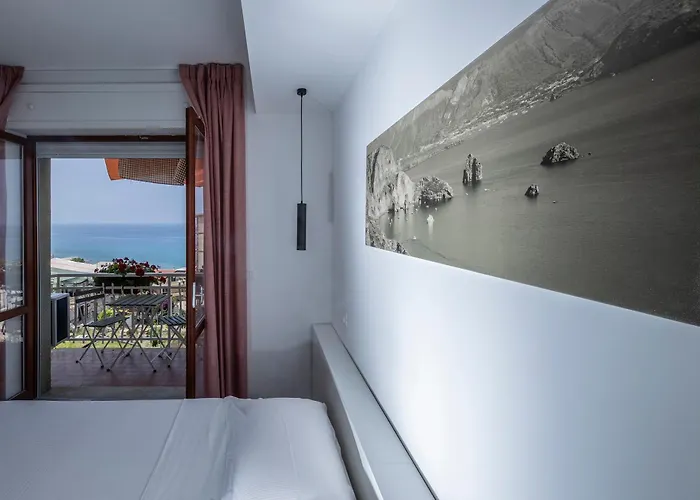 Bed & Breakfast Borgo A Mare *