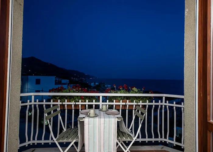 Borgo A Mare Bed & Breakfast