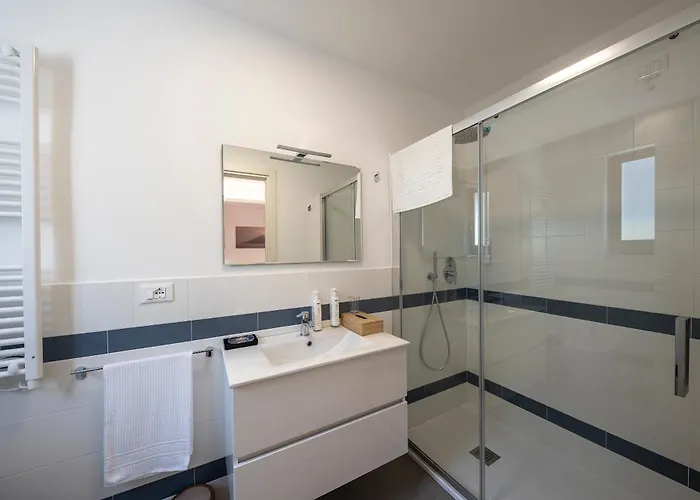 Borgo A Mare Bed & Breakfast *